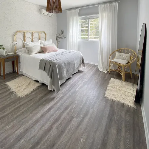 HarteFlooring Pisos SPC Teca 4 5 6mm Ambientada1