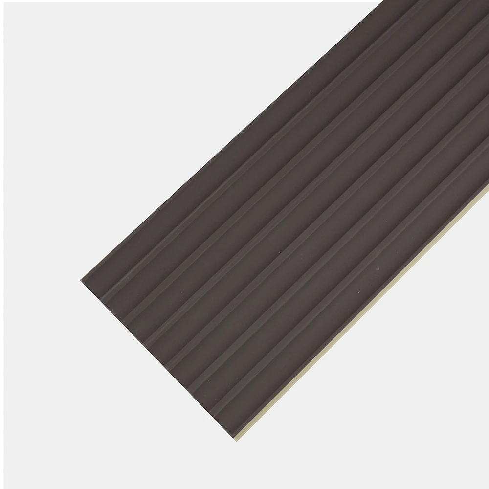 WLP006ZW 030 UN DSC01127 GRIS