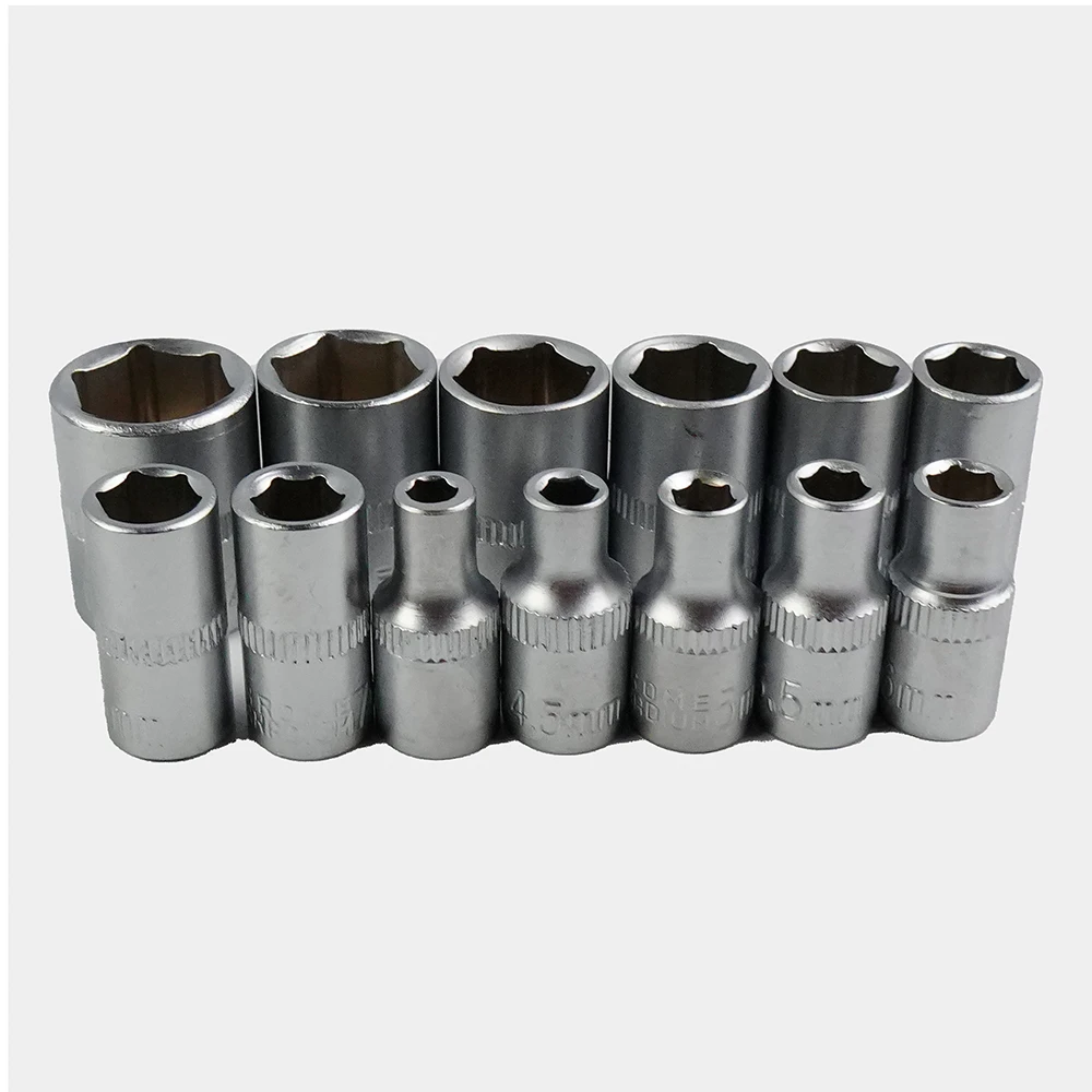 CAH002EH 001 UN DSC00568 GRIS