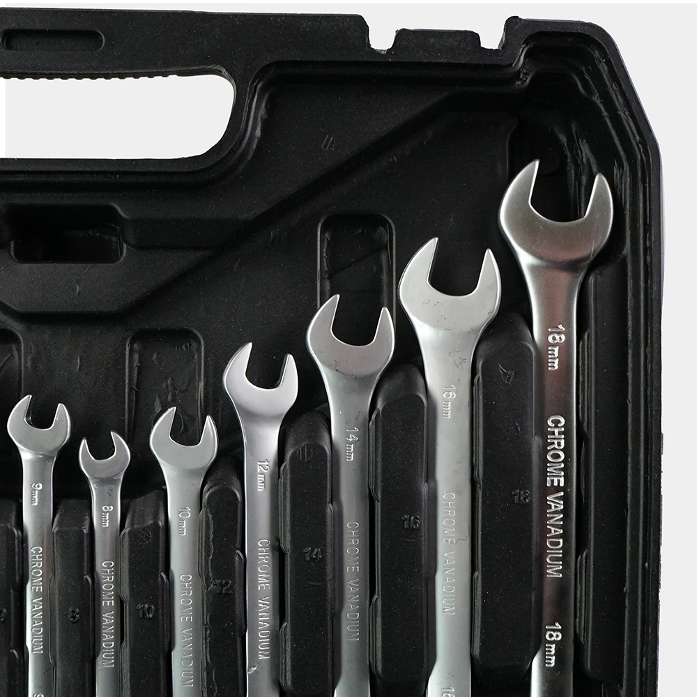 CAH003EH 001 UN DSC00583 GRIS