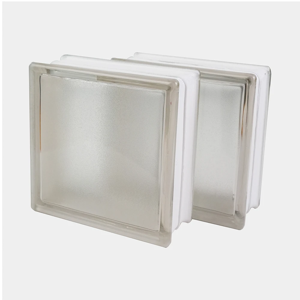 LVI002JG 001 UN DSC01325 GRIS