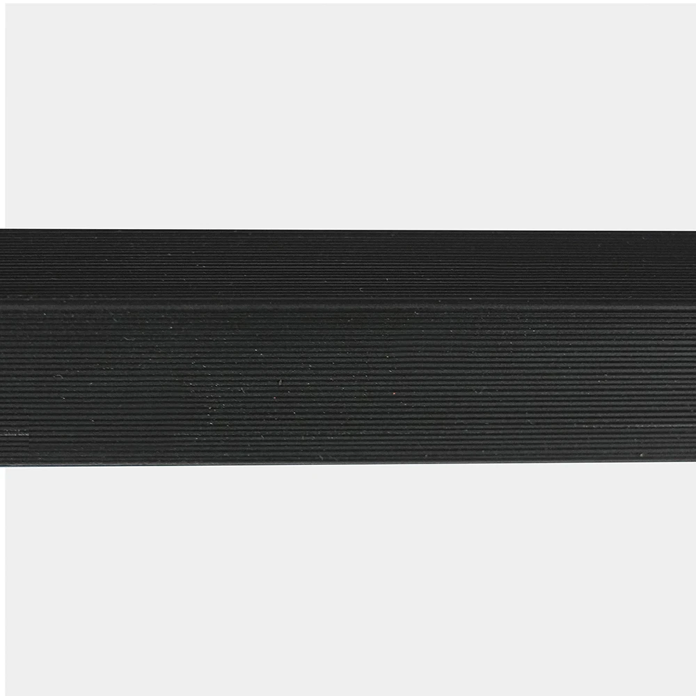 TWC002NA007UN DSC01257 GRIS